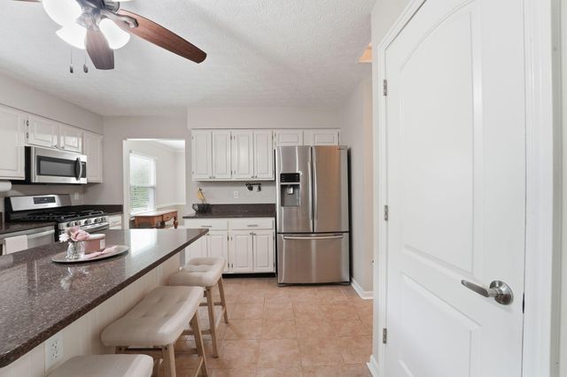 5233 Nightshadow Drive, Westerville, OH 43081