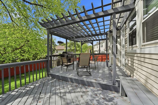 5233 Nightshadow Drive, Westerville, OH 43081
