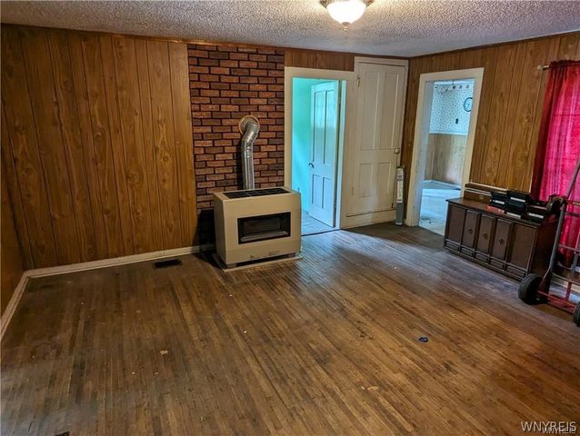 270 Clinton Street, Bennington, NY 14037