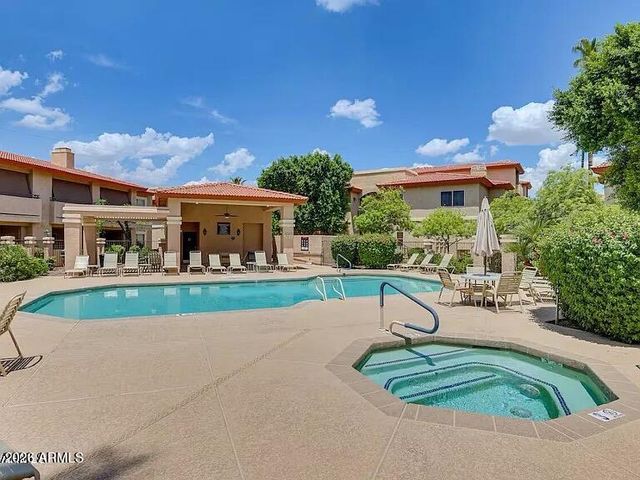 10232 N 12TH Court, Phoenix, AZ 85020