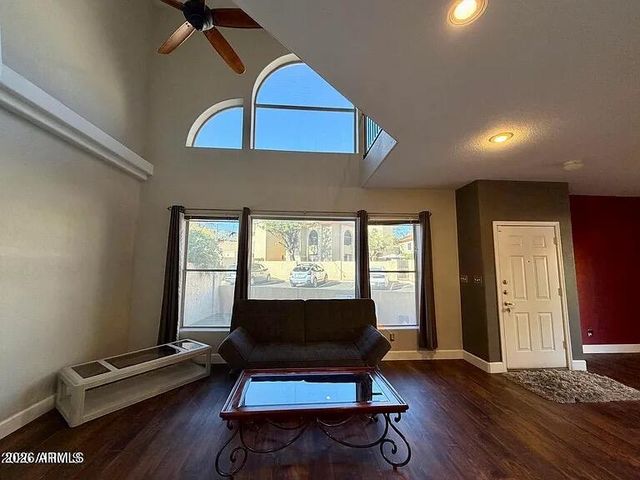 10232 N 12TH Court, Phoenix, AZ 85020