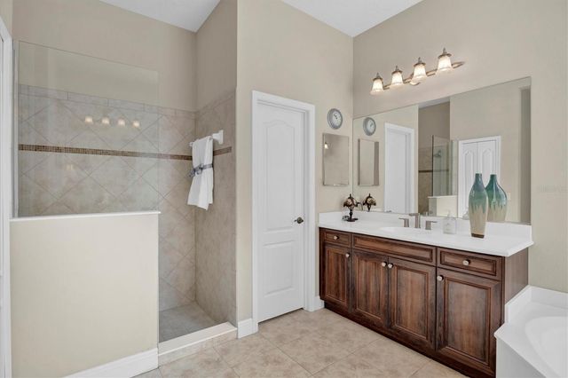 7270 LISMORE COURT, Lakewood Ranch, FL 34202