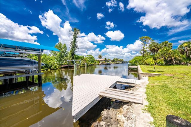 5105 ACKLEY TERRACE, Port Charlotte, FL 33981