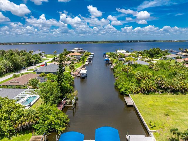 5105 ACKLEY TERRACE, Port Charlotte, FL 33981