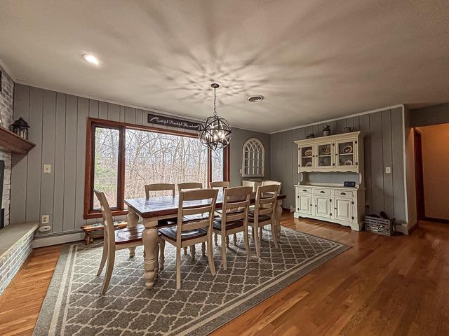 28808 Grove LANE, Waterford, WI 53185