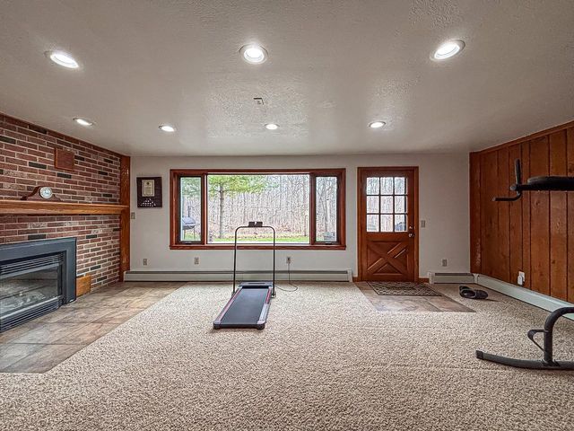 28808 Grove LANE, Waterford, WI 53185
