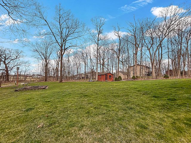 28808 Grove LANE, Waterford, WI 53185