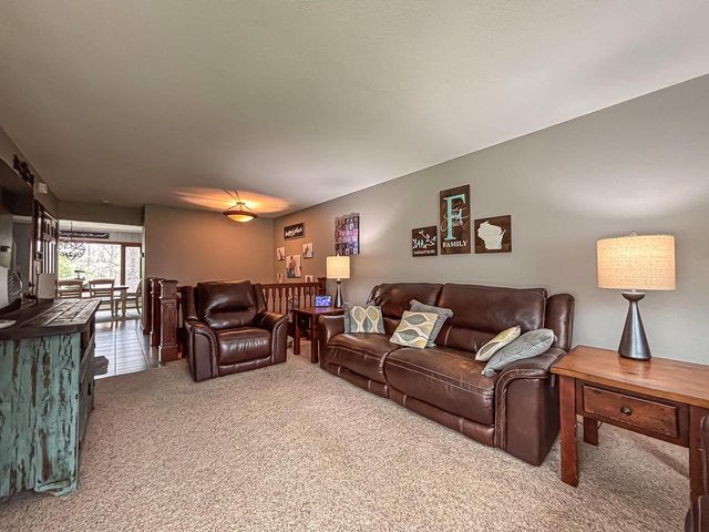 28808 Grove LANE, Waterford, WI 53185