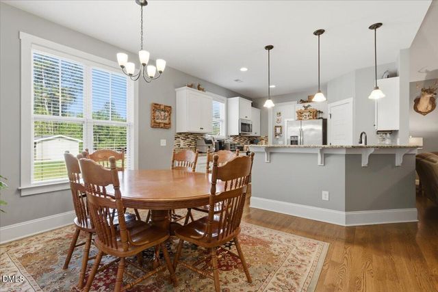 111 W Huckleberry Way, Rocky Point, NC 28457