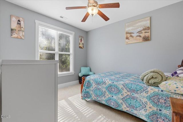 111 W Huckleberry Way, Rocky Point, NC 28457