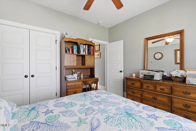 111 W Huckleberry Way, Rocky Point, NC 28457