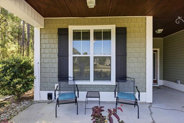 111 W Huckleberry Way, Rocky Point, NC 28457