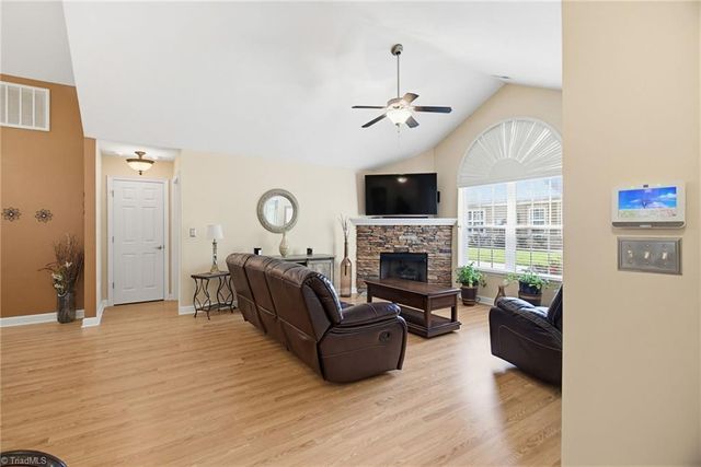 5559 Prosperity View Drive 1, Charlotte, NC 28269