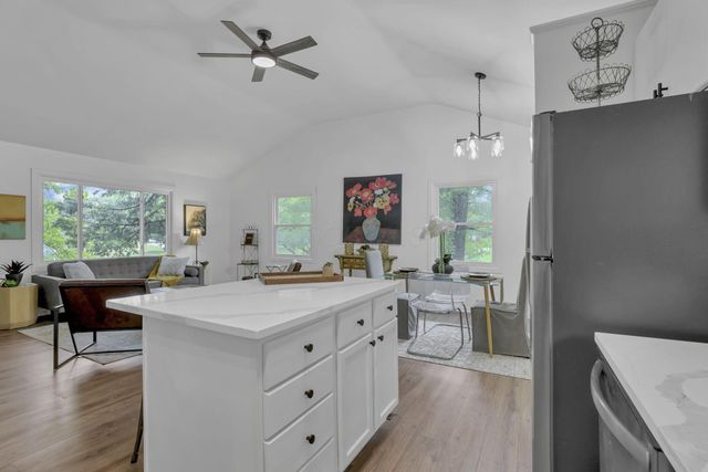 4636 Dundee Avenue, Columbus, OH 43227
