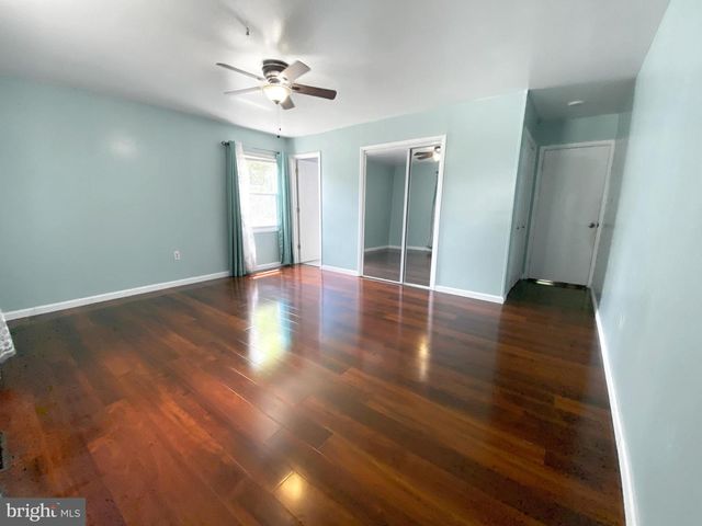 30 WINTERBERRY LN, Willingboro, NJ 08046