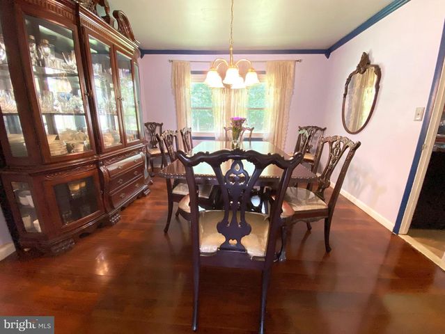 30 WINTERBERRY LN, Willingboro, NJ 08046