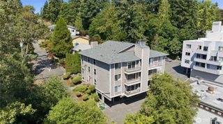 2334 NE 102nd Street #202, Seattle, WA 98125