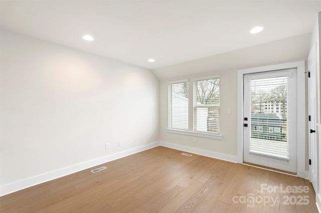 5019 York Park Lane, Charlotte, NC 28217