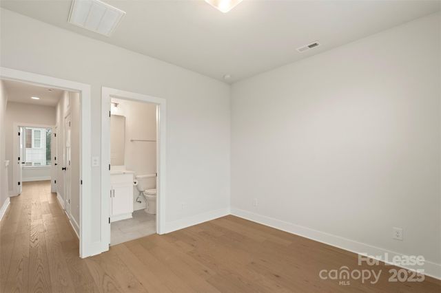 5019 York Park Lane, Charlotte, NC 28217