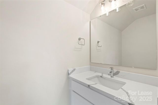 5019 York Park Lane, Charlotte, NC 28217