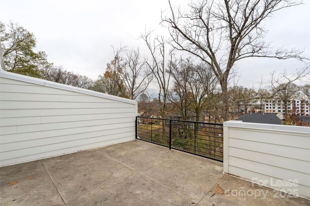 5019 York Park Lane, Charlotte, NC 28217