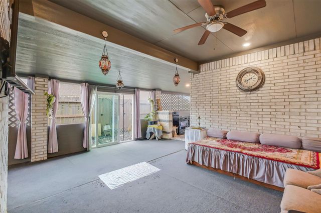 5608 Forest Cove Drive, Rosenberg, TX 77469