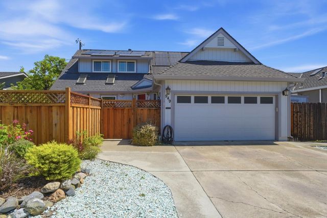 949 Pleasant Hill Road, Redwood City, CA 94061