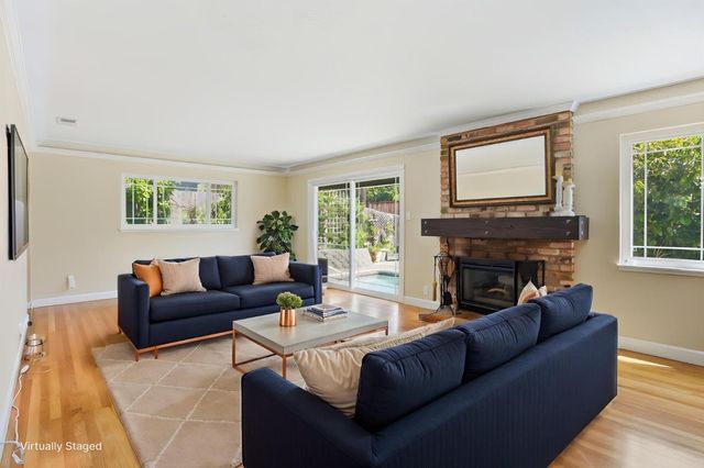949 Pleasant Hill Road, Redwood City, CA 94061