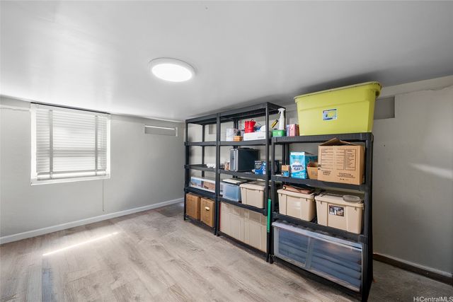 2243 Sea View Avenue, Honolulu, HI 96822