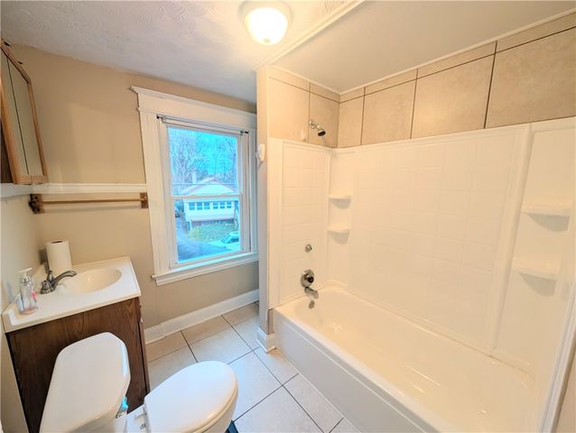 49 Leighton Avenue, Rochester, NY 14609