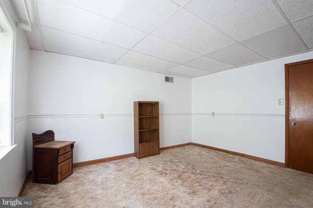 115 CHESTER GAP RD, Chester Gap, VA 22623