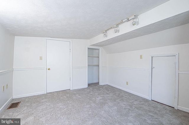 115 CHESTER GAP RD, Chester Gap, VA 22623