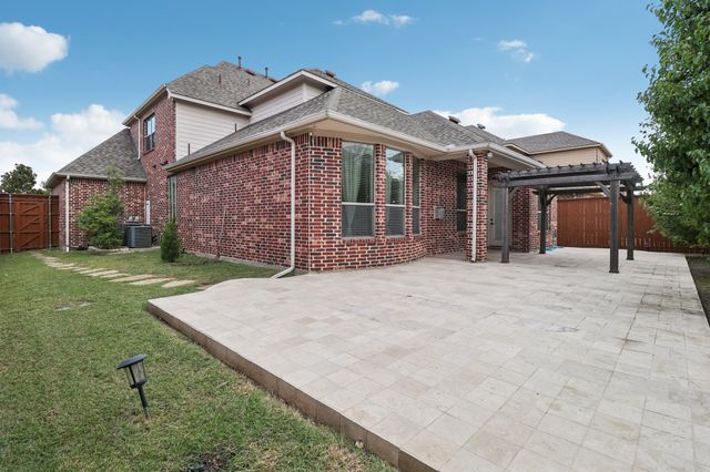 8217 Almont Drive, Plano, TX 75024