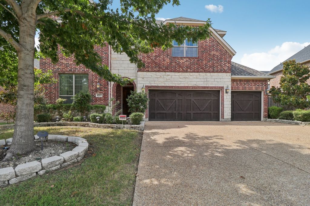 8217 Almont Drive, Plano, TX 75024