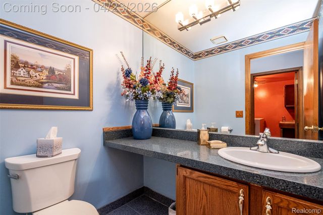 6701 Sun Valley Drive, Independence Charter Township, MI 48348