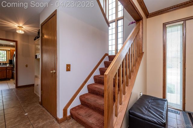 6701 Sun Valley Drive, Independence Charter Township, MI 48348