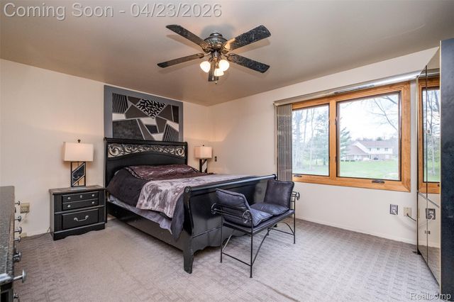 6701 Sun Valley Drive, Independence Charter Township, MI 48348