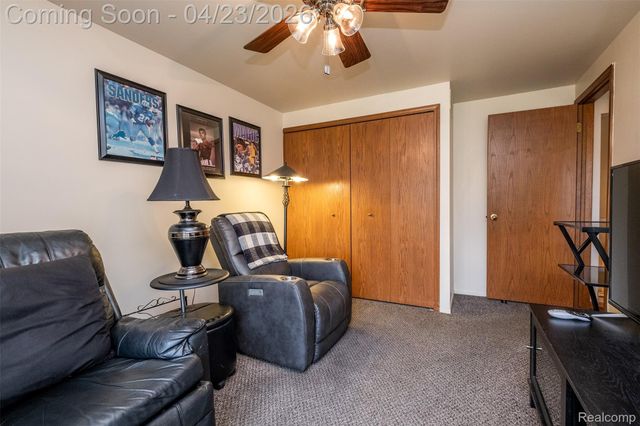 6701 Sun Valley Drive, Independence Charter Township, MI 48348