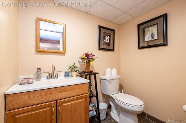 6701 Sun Valley Drive, Independence Charter Township, MI 48348