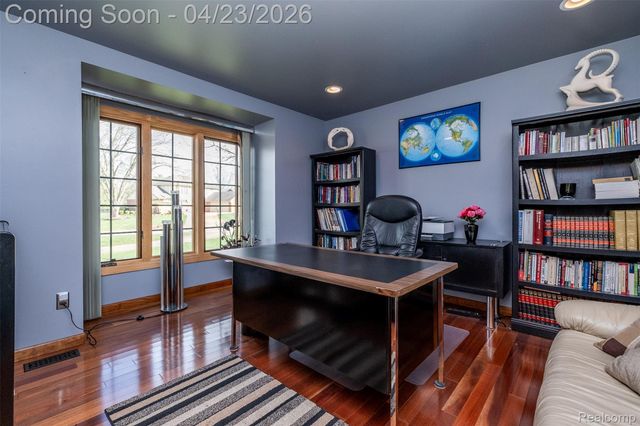 6701 Sun Valley Drive, Independence Charter Township, MI 48348