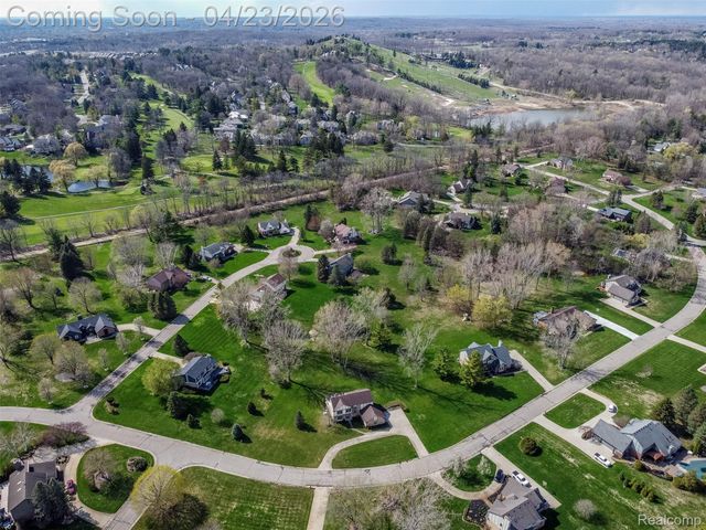 6701 Sun Valley Drive, Independence Charter Township, MI 48348