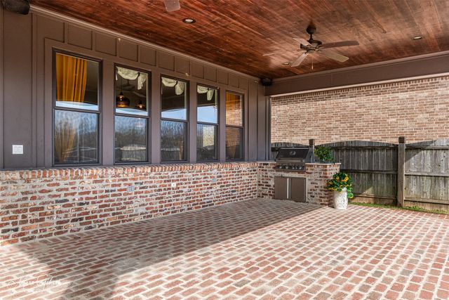 237 Captain Hm Shreve Boulevard, Shreveport, LA 71115