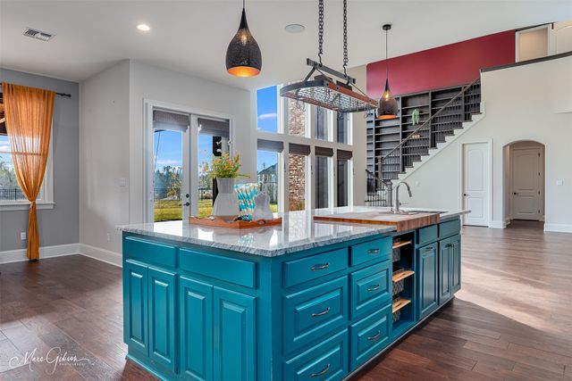 237 Captain Hm Shreve Boulevard, Shreveport, LA 71115