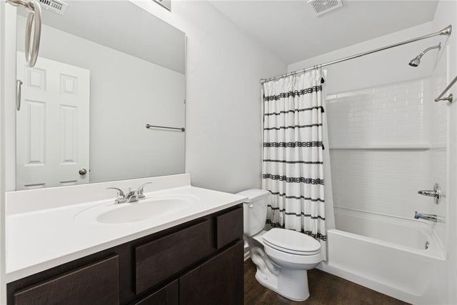 11101 NW 94th Terrace, Yukon, OK 73099