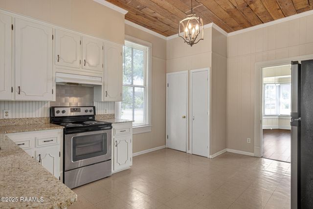 720 S Washington Street, Lafayette, LA 70501