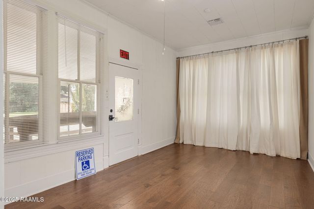 720 S Washington Street, Lafayette, LA 70501