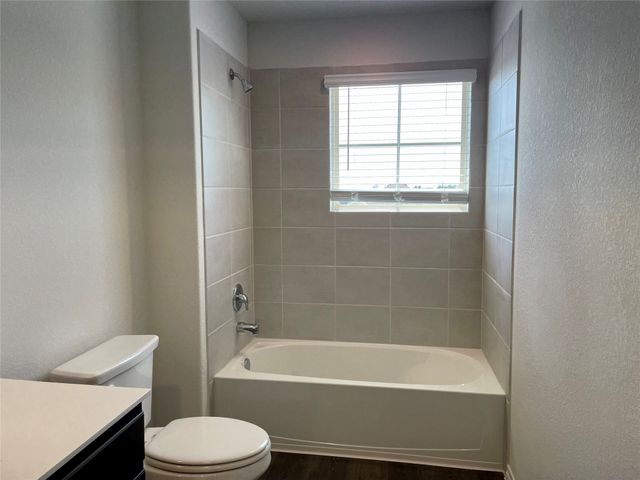 3205 Sweetwater Way, Sherman, TX 75090