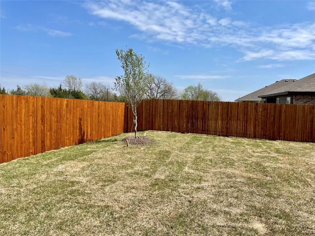 3205 Sweetwater Way, Sherman, TX 75090