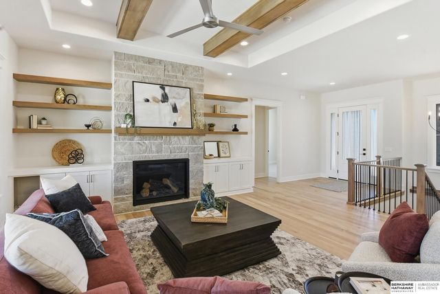 3637 S 218th Street, Elkhorn, NE 68022