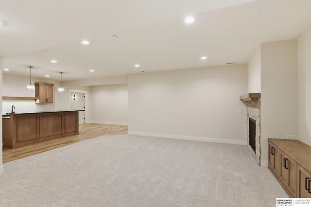 3637 S 218th Street, Elkhorn, NE 68022